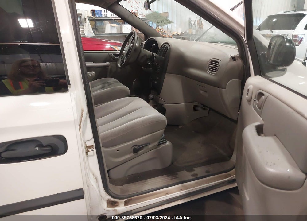 2003 DODGE CARAVAN SE VIN: 1D8GP25303B222279