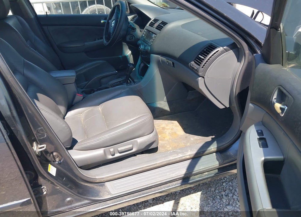 2003 HONDA ACCORD 3.0 EX VIN: 1HGCM66503A014150