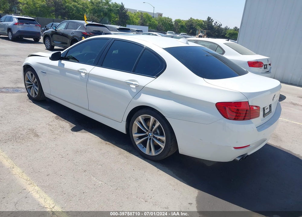 2016 BMW 528I VIN: WBA5A5C52GG354995