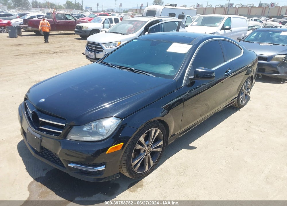 2014 MERCEDES-BENZ C 250 VIN: WDDGJ4HB0EG284873