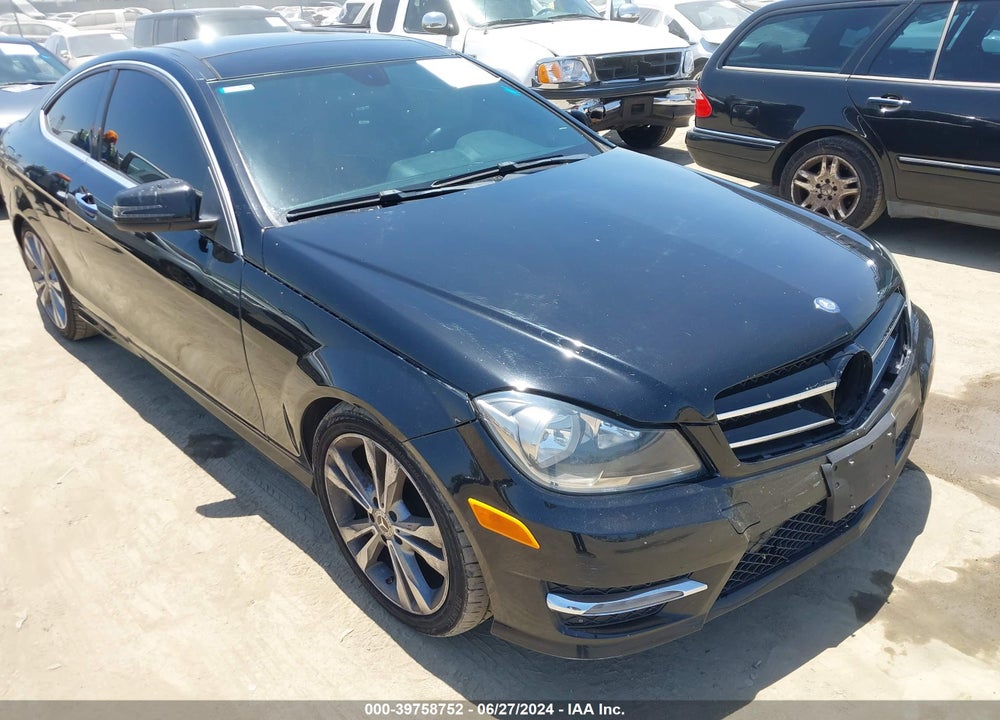 2014 MERCEDES-BENZ C 250 VIN: WDDGJ4HB0EG284873
