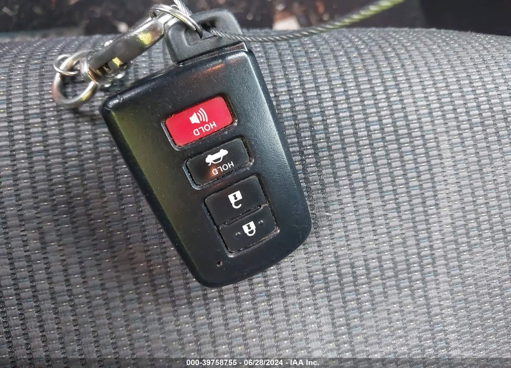 2016 TOYOTA COROLLA S PLUS VIN: 5YFBURHE7GP449256