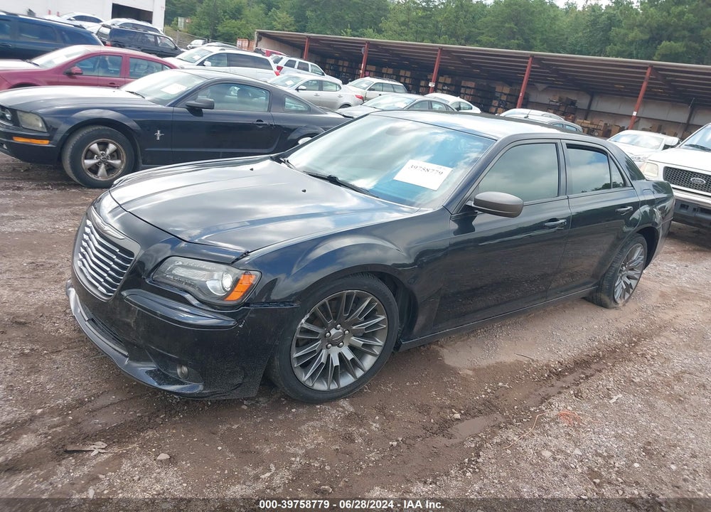2013 CHRYSLER 300C JOHN VARVATOS LIMITED EDITION VIN: 2C3CCADT1DH727457