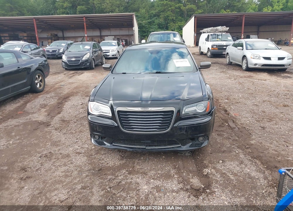 2013 CHRYSLER 300C JOHN VARVATOS LIMITED EDITION VIN: 2C3CCADT1DH727457