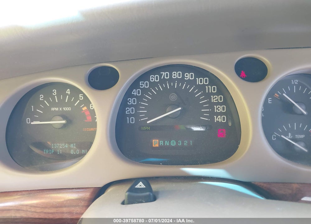 2000 BUICK LESABRE LIMITED VIN: 1G4HR54K3YU104144