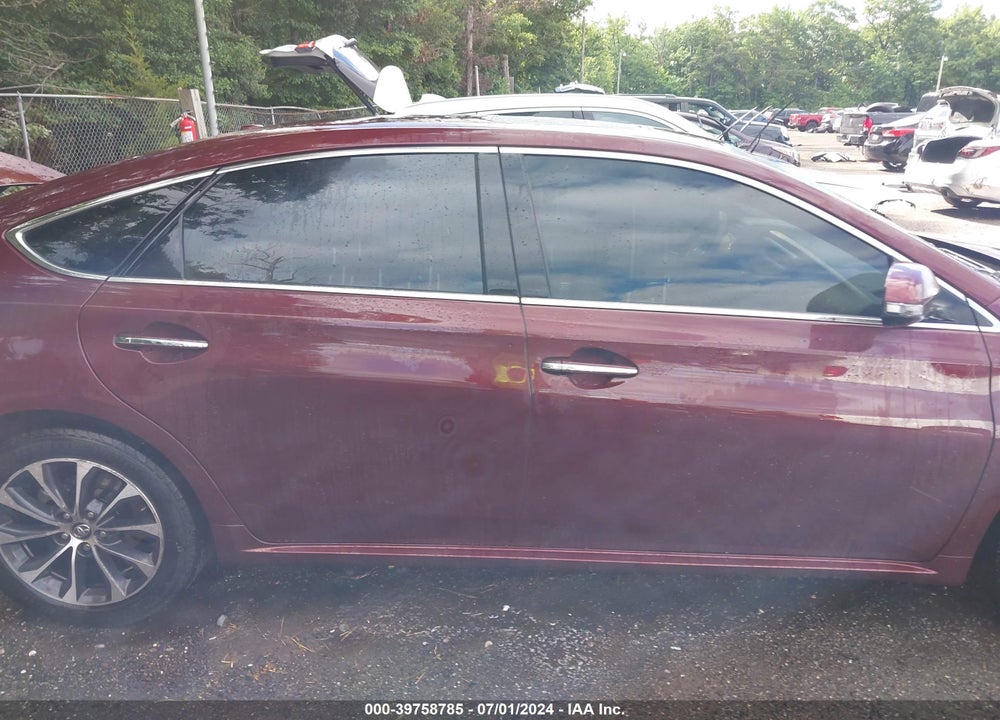 2016 TOYOTA AVALON XLE PLUS VIN: 4T1BK1EB0GU198015