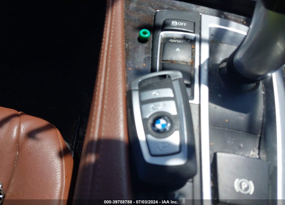 2013 BMW 528I XDRIVE VIN: WBAXH5C55DD109495