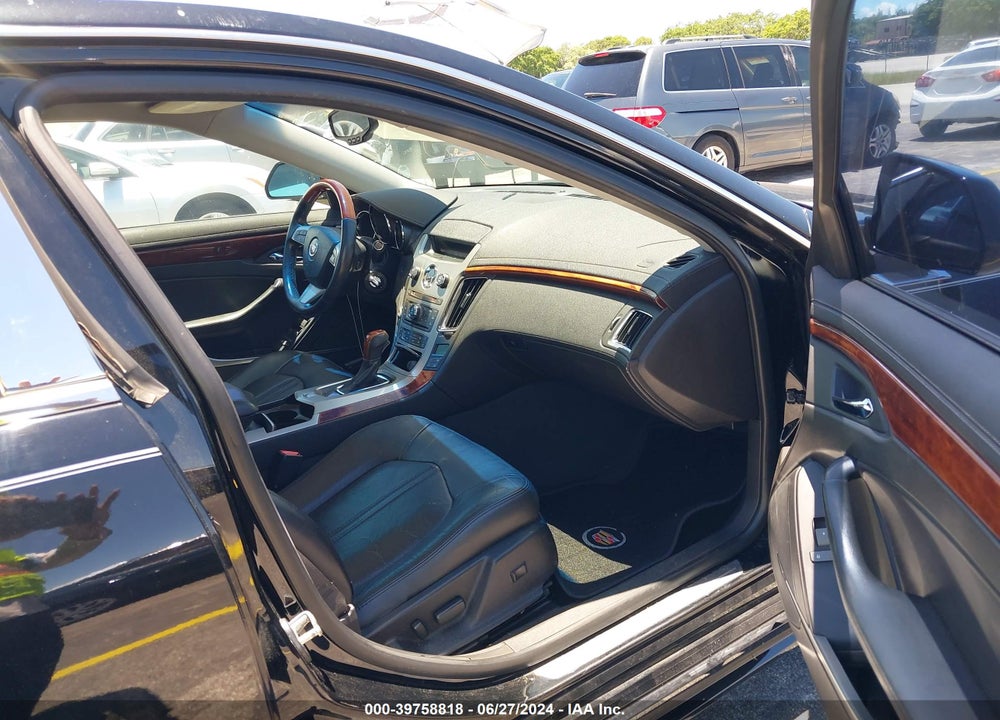 2011 CADILLAC CTS PREMIUM VIN: 1G6DP5ED1B0143180