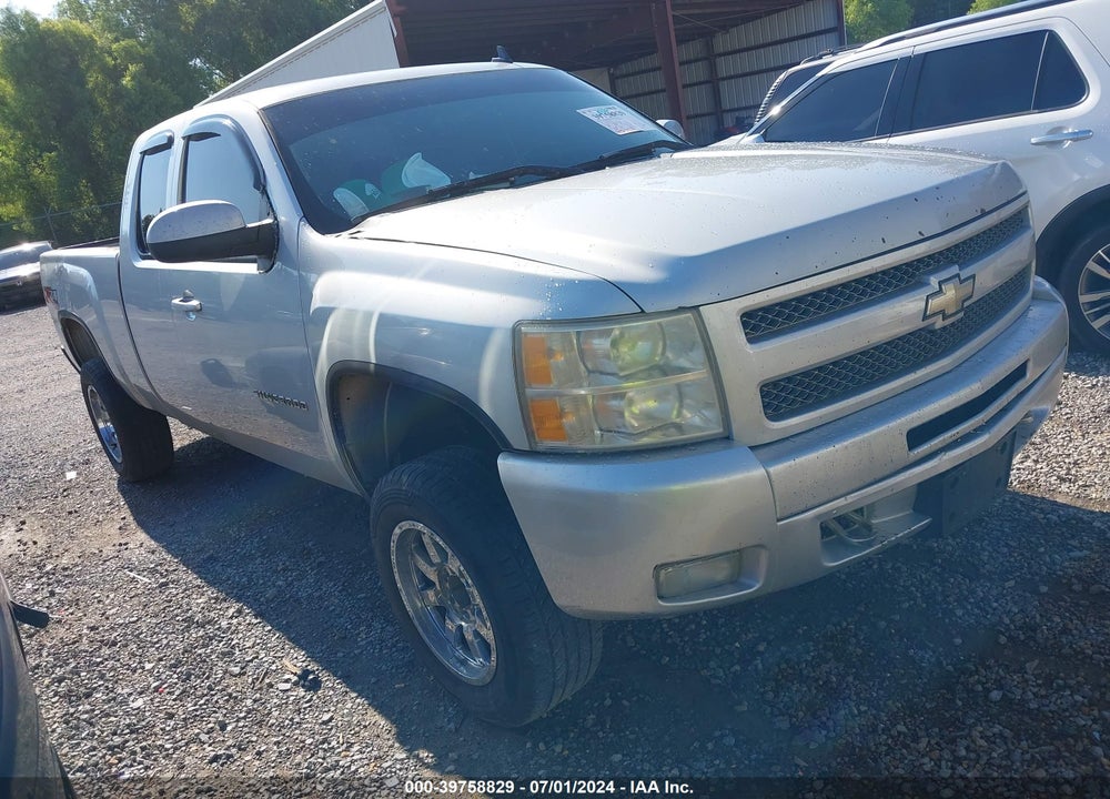 2010 CHEVROLET SILVERADO 1500 LT VIN: 1GCSKSE31AZ263791