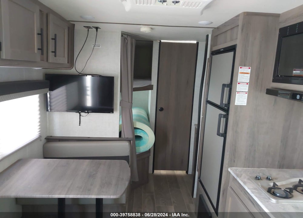 2022 GULFSTREAM KINGSPORT VIN: 1NL1G2723N6007283