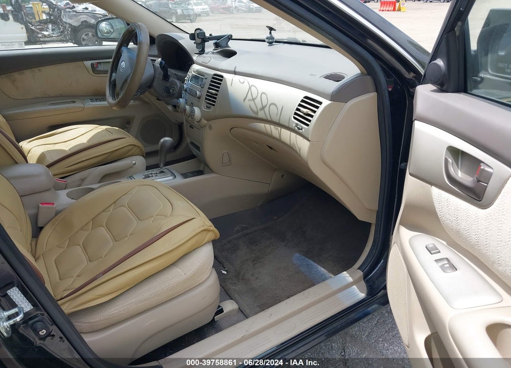 2008 KIA OPTIMA LX VIN: KNAGE123185274980