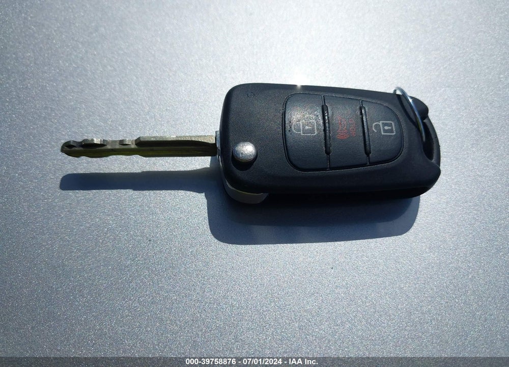 2013 KIA SOUL VIN: KNDJT2A55D7525456