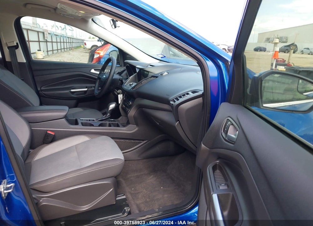 2018 FORD ESCAPE SE VIN: 1FMCU0GD0JUB10935