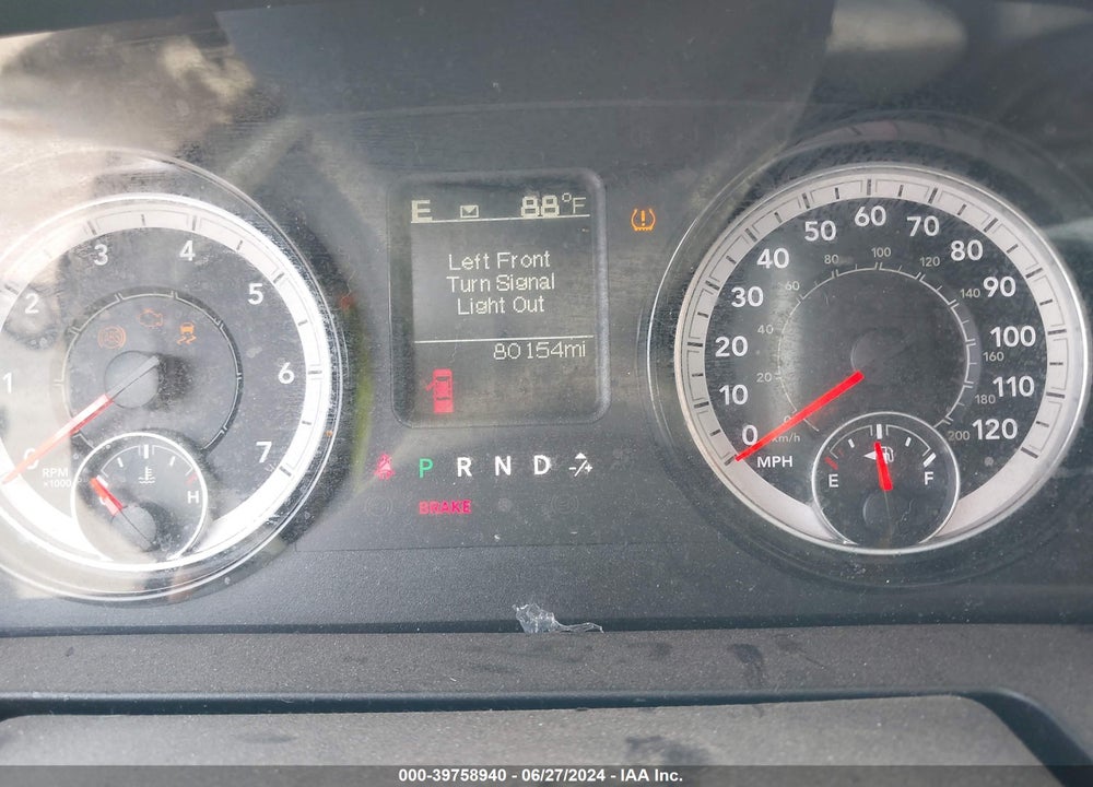 2016 RAM 1500 EXPRESS VIN: 1C6RR7FT7GS366051