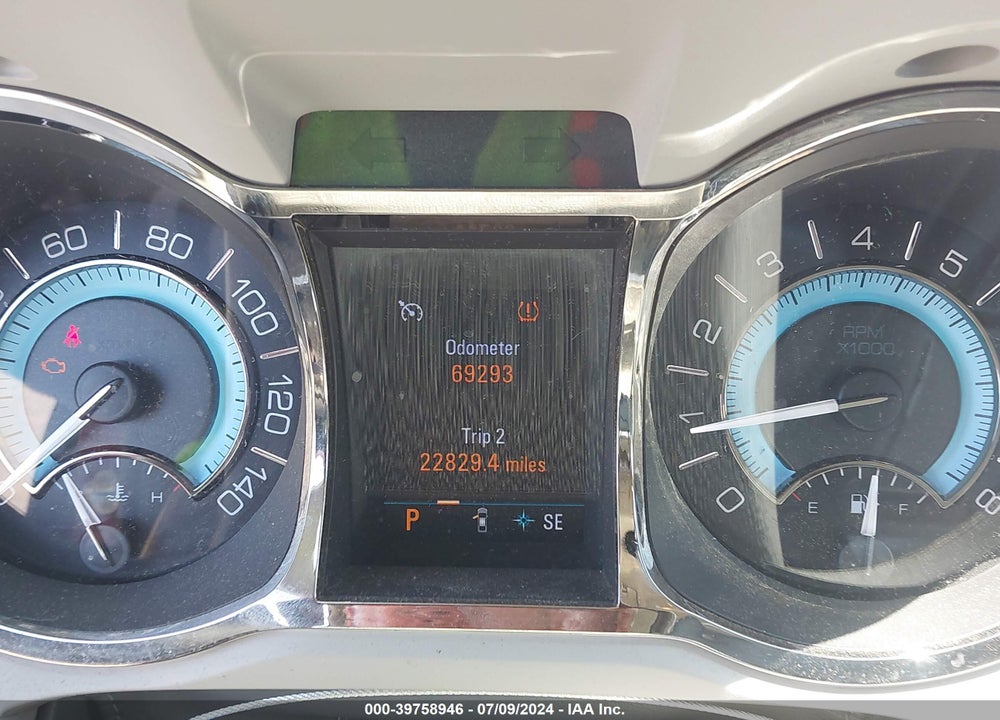 2010 BUICK LACROSSE CXS VIN: 1G4GE5EV1AF114178