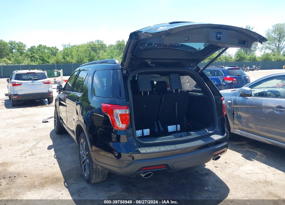 2018 FORD EXPLORER XLT VIN: 1FM5K8D82JGB41803
