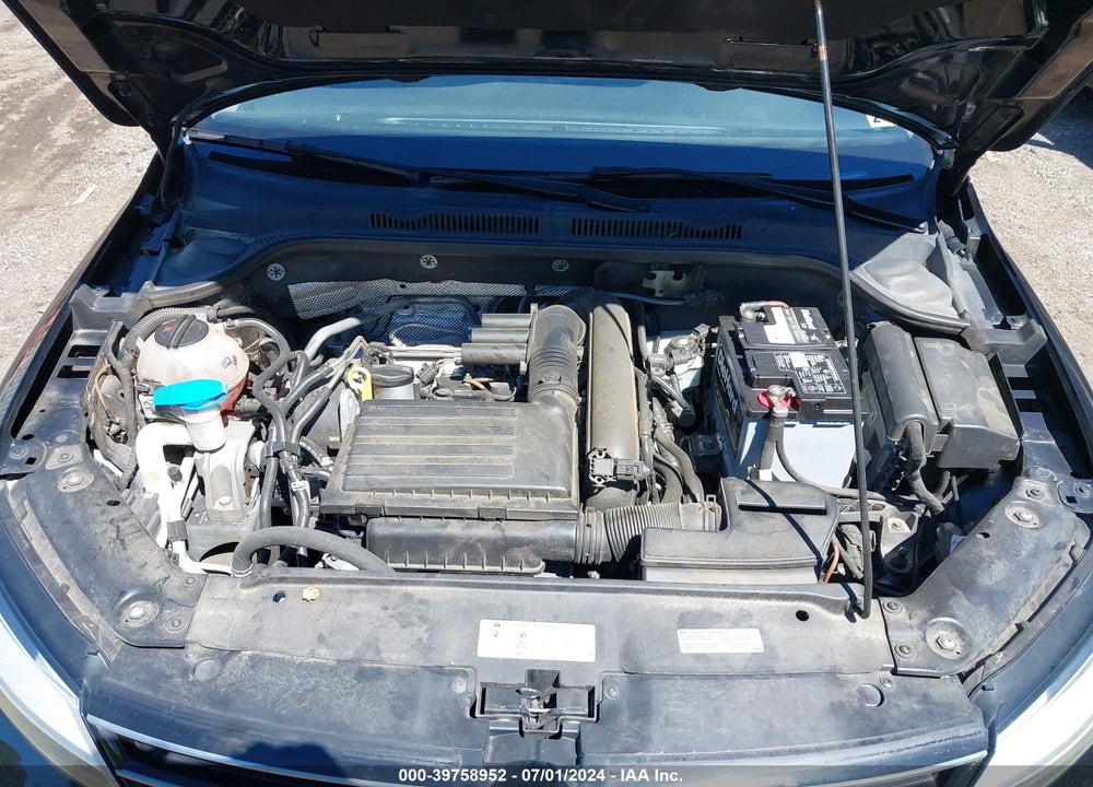 2017 VOLKSWAGEN JETTA 1.4T SE VIN: 3VWDB7AJ4HM397472