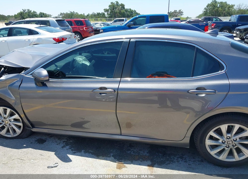 2021 TOYOTA CAMRY LE VIN: 4T1C11AK0MU534657