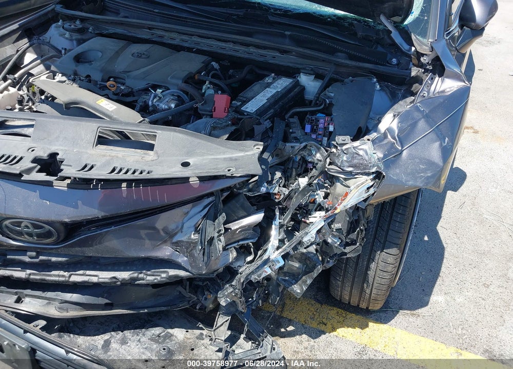 2021 TOYOTA CAMRY LE VIN: 4T1C11AK0MU534657