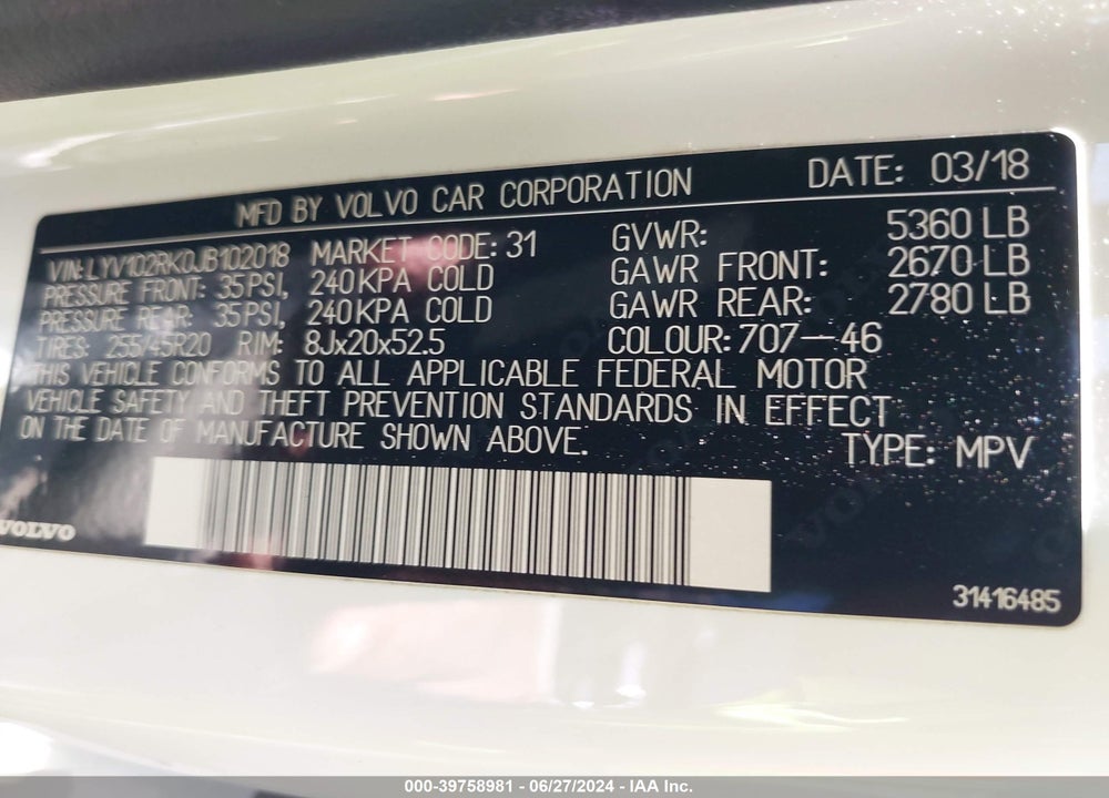 2018 VOLVO XC60 T5 MOMENTUM VIN: LYV102RK0JB102018