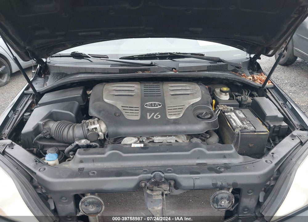 2008 KIA SORENTO LX VIN: KNDJC735285764412