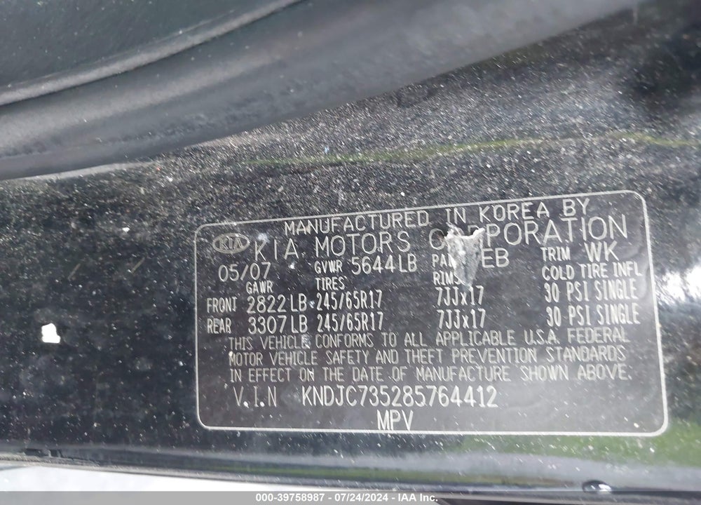 2008 KIA SORENTO LX VIN: KNDJC735285764412
