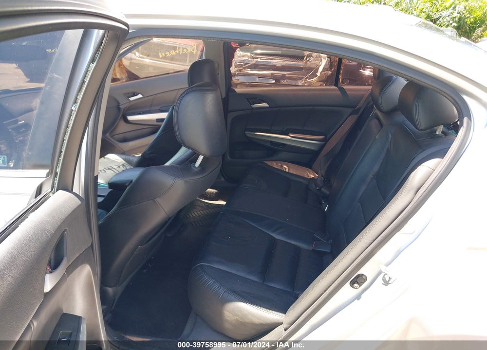 2009 HONDA ACCORD 2.4 EX-L VIN: 1HGCP26889A046007