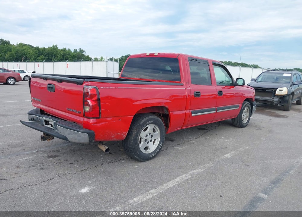 2005 CHEVROLET SILVERADO 1500 LT VIN: 2GCEC13T051157015