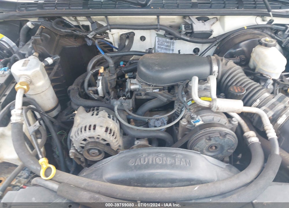 2000 GMC SONOMA SLS VIN: 1GTCS19W0Y8110290