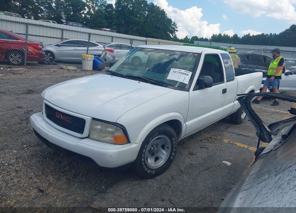 2000 GMC SONOMA SLS VIN: 1GTCS19W0Y8110290