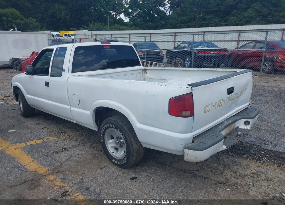 2000 GMC SONOMA SLS VIN: 1GTCS19W0Y8110290