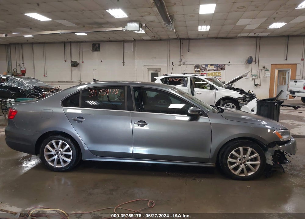 2014 VOLKSWAGEN JETTA 1.8T SE VIN: 3VWD17AJ0EM361924