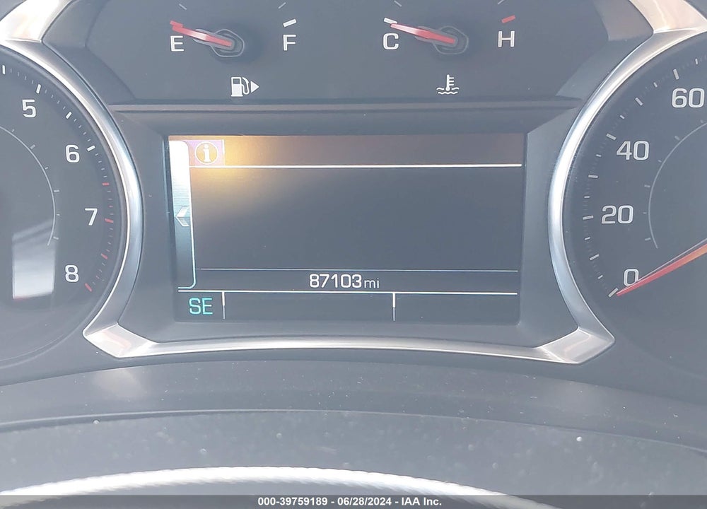 2018 CHEVROLET MALIBU LT VIN: 1G1ZD5ST4JF235041