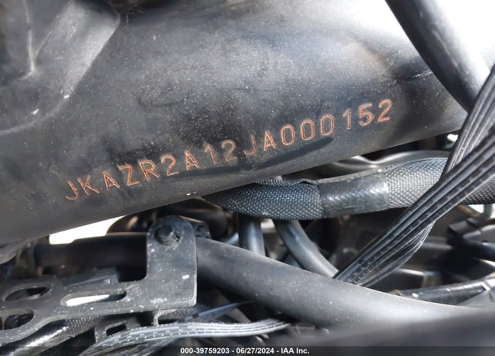 2018 KAWASAKI ZR900 VIN: JKAZR2A12JA000152
