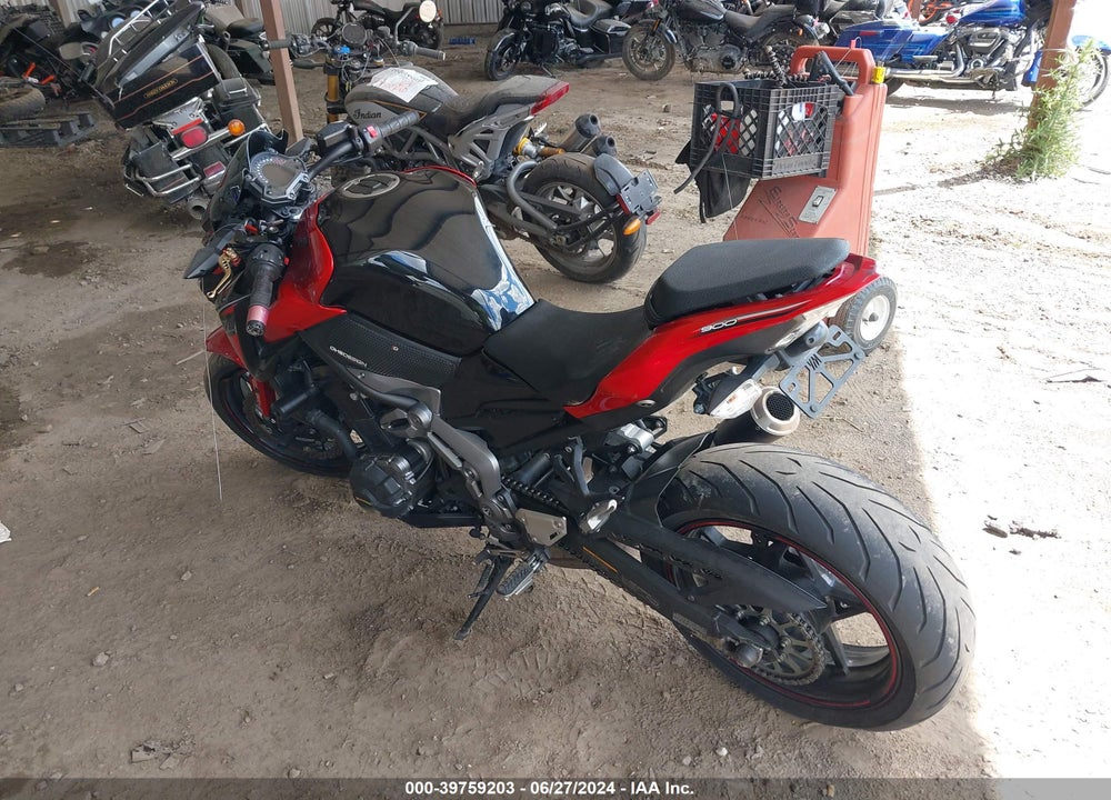 2018 KAWASAKI ZR900 VIN: JKAZR2A12JA000152