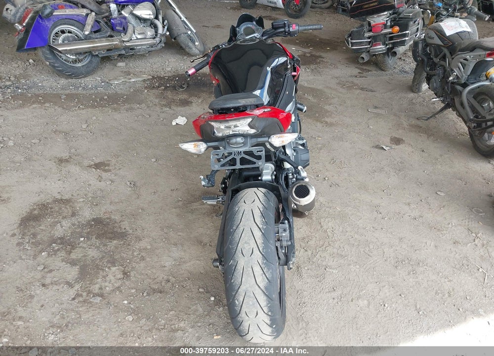 2018 KAWASAKI ZR900 VIN: JKAZR2A12JA000152