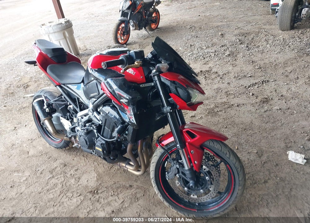 2018 KAWASAKI ZR900 VIN: JKAZR2A12JA000152