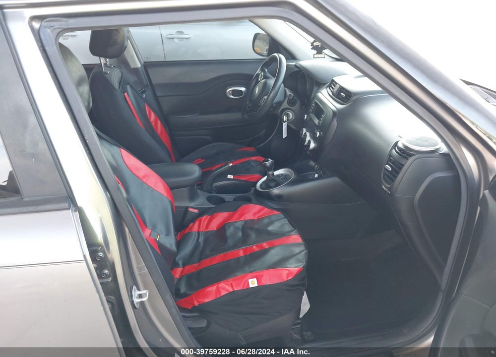 2016 KIA SOUL VIN: KNDJN2A25G7356043