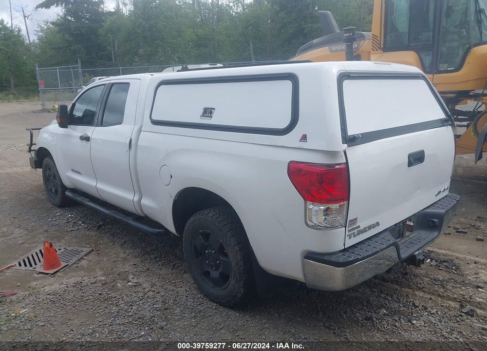 2010 TOYOTA TUNDRA GRADE 5.7L V8 VIN: 5TFUW5F14AX148593