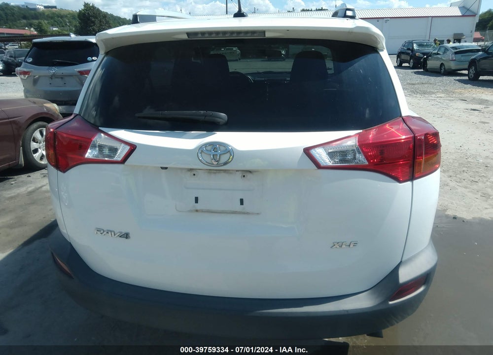 2014 TOYOTA RAV4 XLE VIN: 2T3WFREV5EW098365