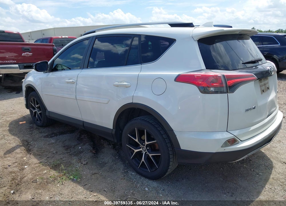 2017 TOYOTA RAV4 SE VIN: JTMNFREV0HJ121677