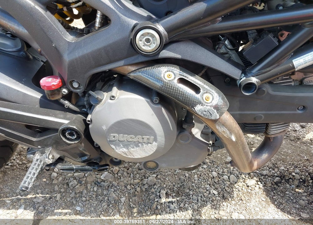 2009 DUCATI MONSTER 696 VIN: ZDM1RADN19B012685