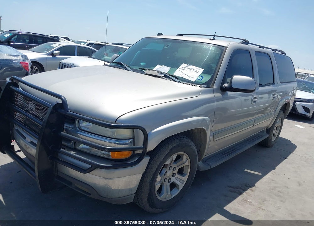 2005 CHEVROLET SUBURBAN 1500 LT VIN: 3GNEC16Z15G225840