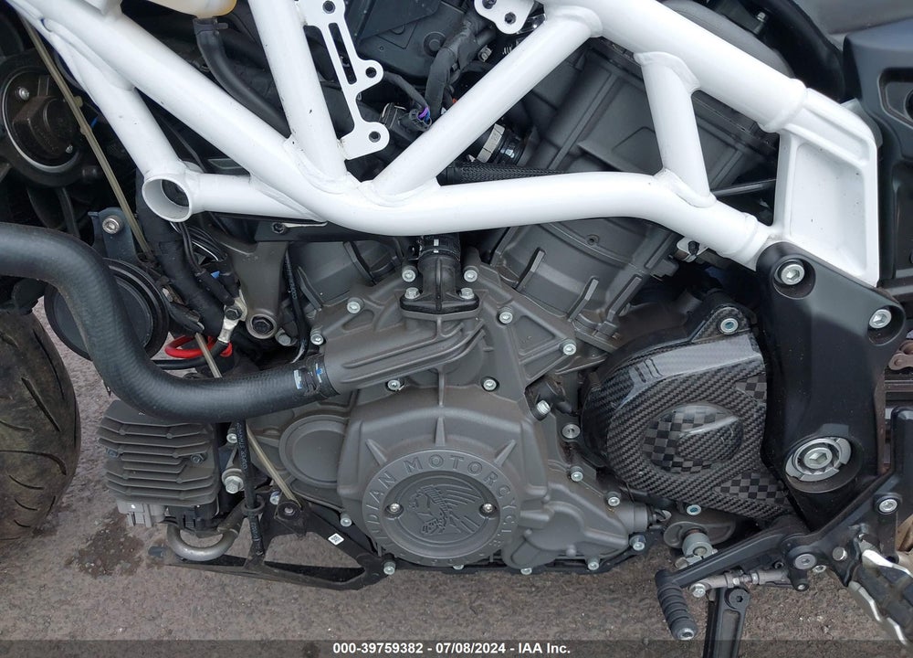 2024 INDIAN MOTORCYCLE CO. FTR X 100% R CARBON VIN: 56KRZU224R3014928