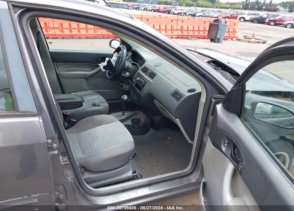 2006 FORD FOCUS ZX4 VIN: 1FAFP34N86W146235