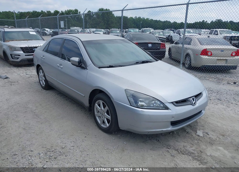 2005 HONDA ACCORD 2.4 LX VIN: 3HGCM56415G701854