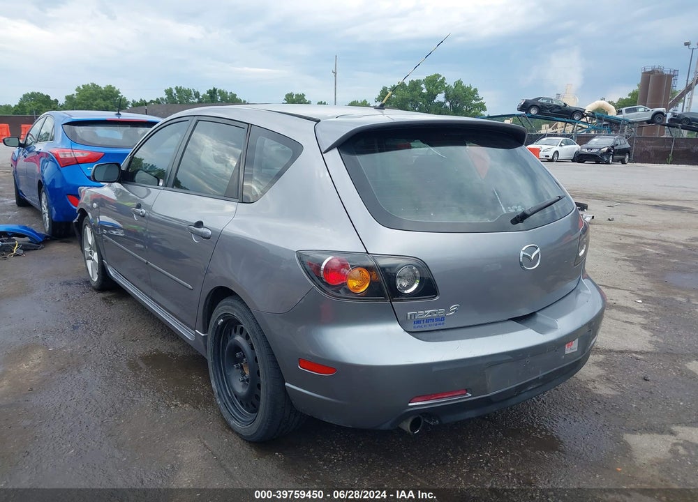 2005 MAZDA 3 S VIN: JM1BK143451272839