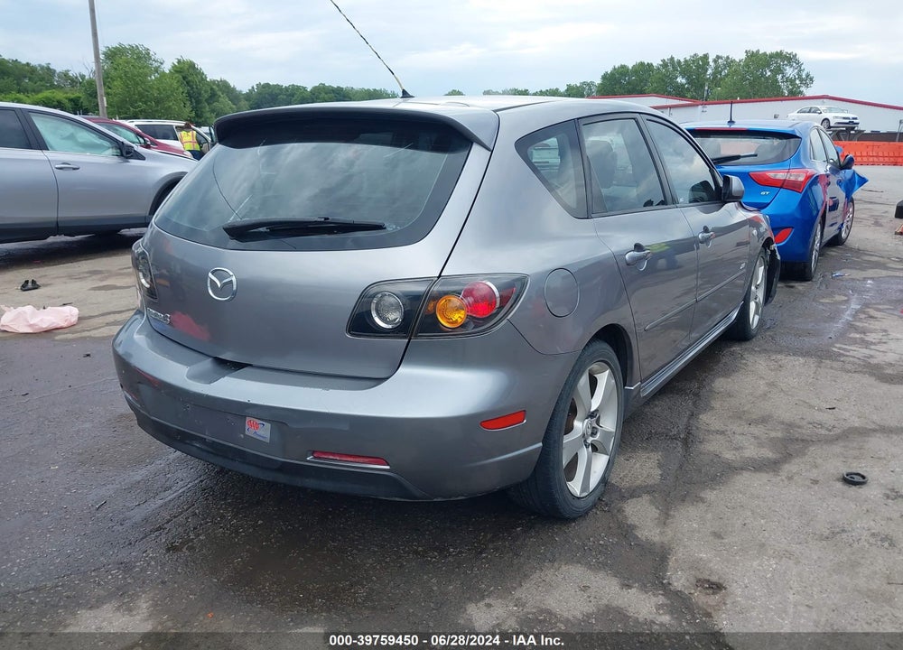 2005 MAZDA 3 S VIN: JM1BK143451272839