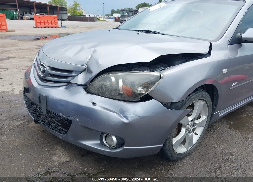 2005 MAZDA 3 S VIN: JM1BK143451272839