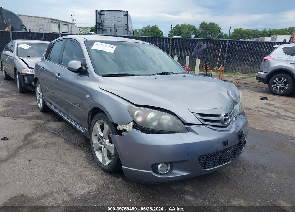 2005 MAZDA 3 S VIN: JM1BK143451272839